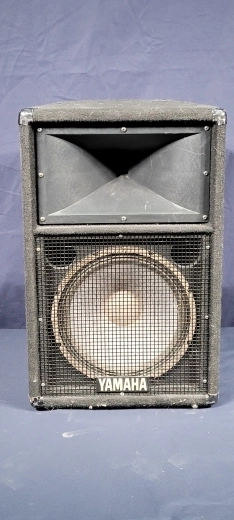 Yamaha S1121V Passive Speaker